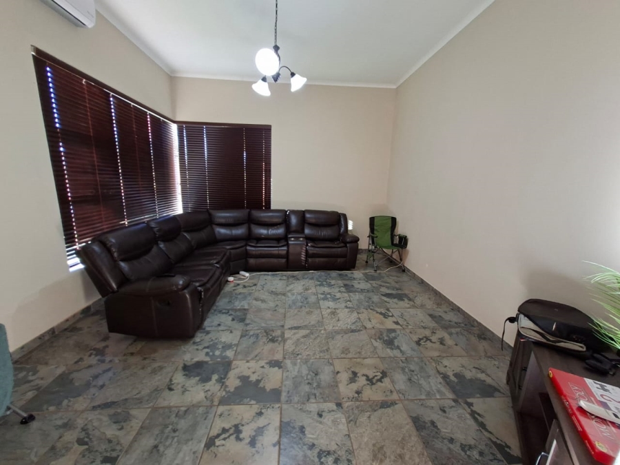 3 Bedroom Property for Sale in Buffelspoort Eco Estate North West